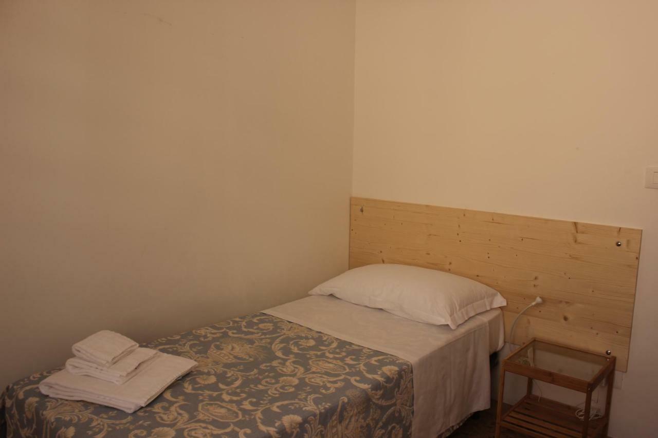Casa Made Hotel Chieti Bagian luar foto